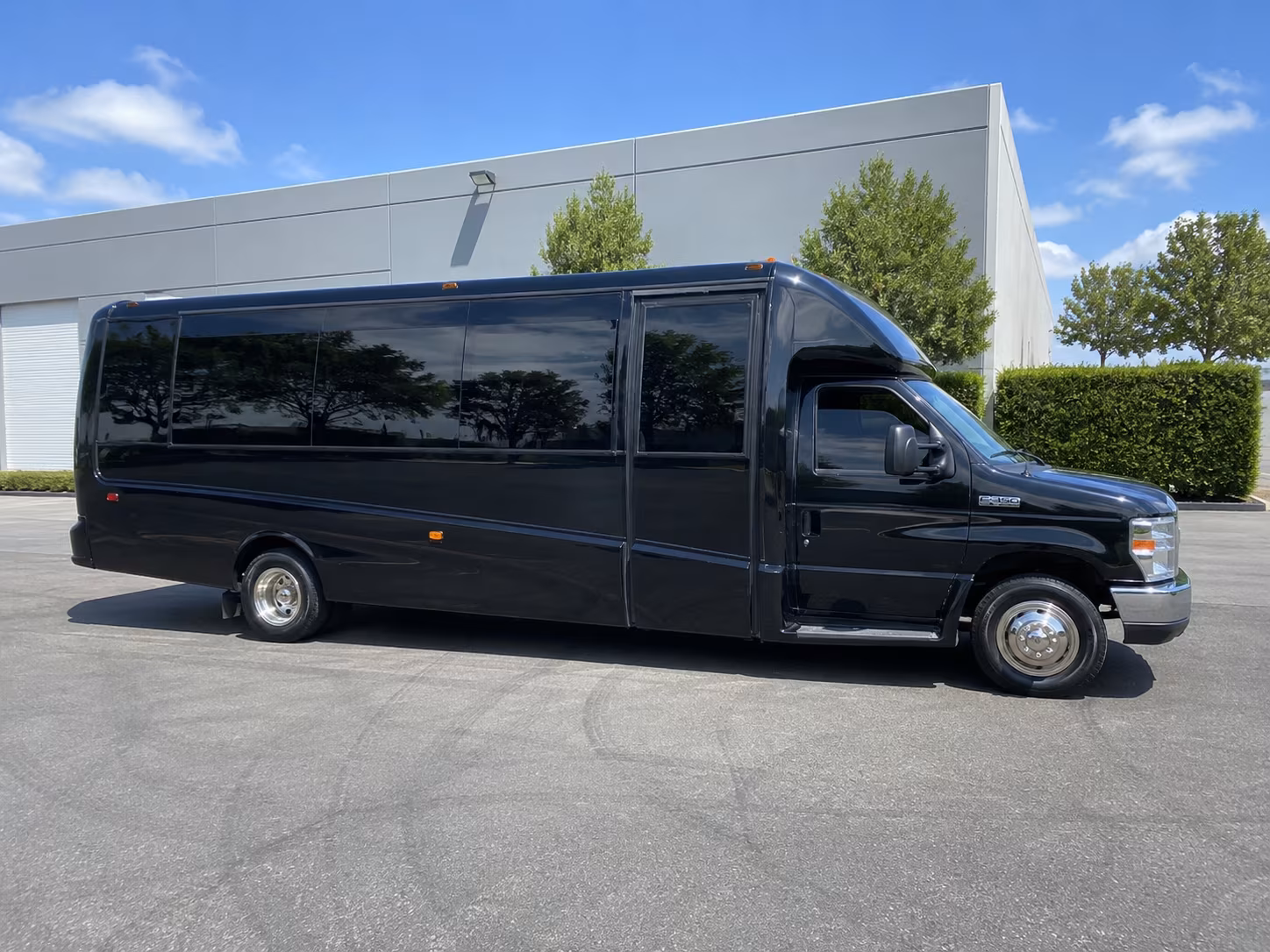 columbus wedding quinceanera and celebration bus rentals