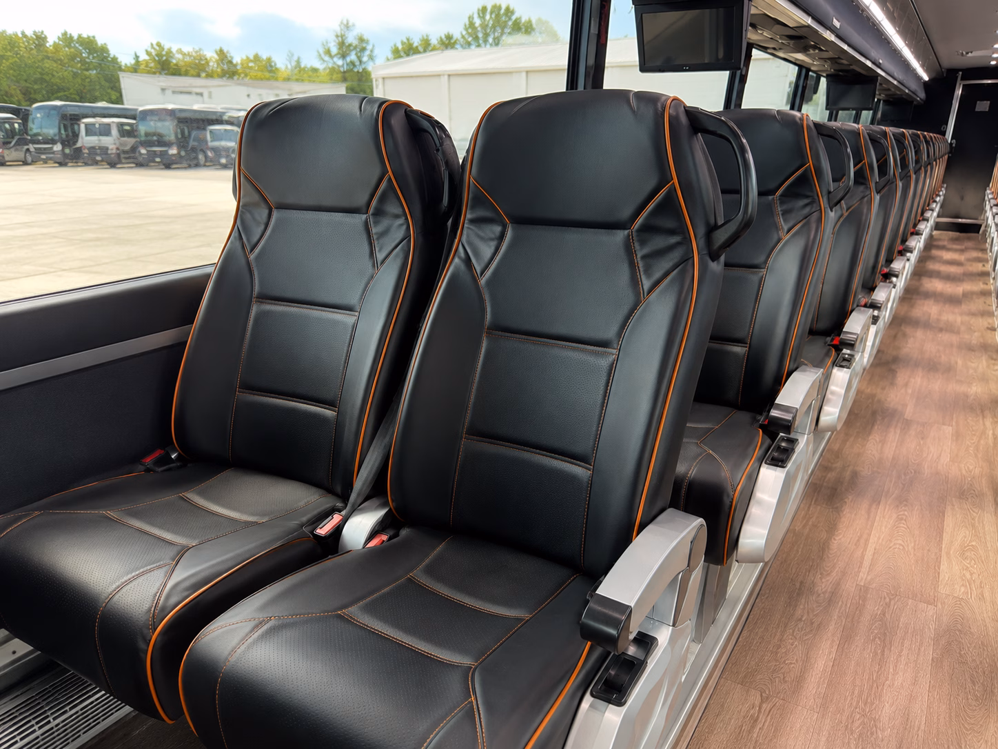 shuttle services for airline crews and airport staff in columbus